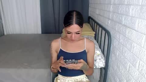 Snapshot of transmedusaxxx chatting on May 13, 2:31 am Chloe online show from May 13, 2:31 am