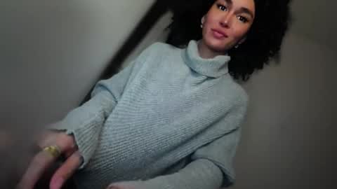 ALMIGHTY GODDESS VALENTINA online show from December 5, 9:00 pm