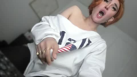 Snapshot of transnextdoor_ chatting on March 29, 3:45 pm ALMIGHTY GODDESS VALENTINA online show from March 29, 3:45 pm