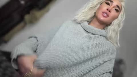 ALMIGHTY GODDESS VALENTINA online show from May 6, 6:46 pm