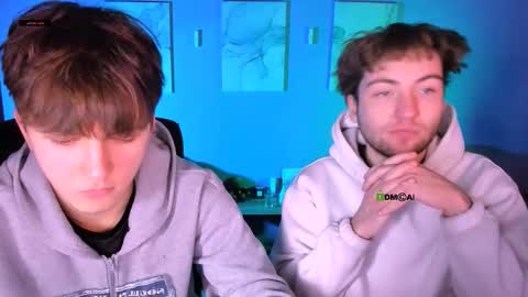 Travis online show from February 11, 9:47 am