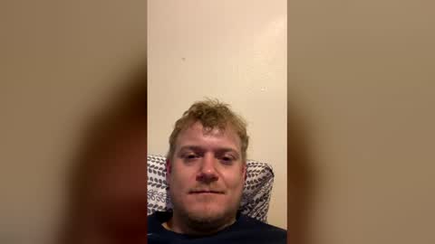 Travis online show from May 19, 7:47 am