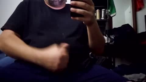 Snapshot of traxxxman1 chatting on September 24, 8:28 am traxxxman1 online show from September 24, 8:28 am