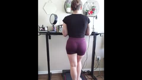 treadmillprincess online show from July 11, 9:27 pm