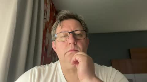 treborinthesky online show from June 24, 5:17 am