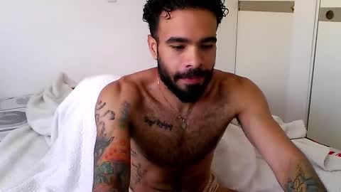 Hunter man online show from February 26, 6:43 pm