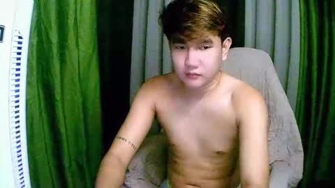 trebz_01 online show from December 22, 6:43 am