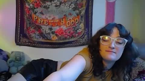 treecups online show from September 16, 9:16 pm