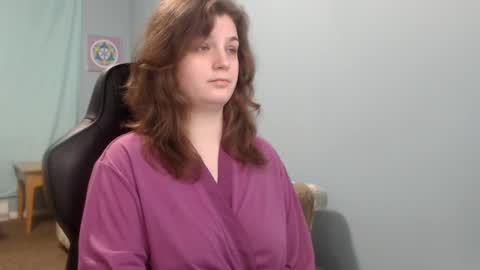 Snapshot of treejeanne chatting on February 19, 5:16 am TreeJeanne online show from February 19, 5:16 am