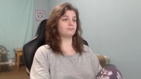 Snapshot of treejeanne chatting on February 20, 7:23 am TreeJeanne online show from February 20, 7:23 am