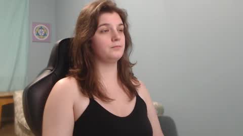 Snapshot of treejeanne chatting on February 25, 5:04 pm TreeJeanne online show from February 25, 5:04 pm
