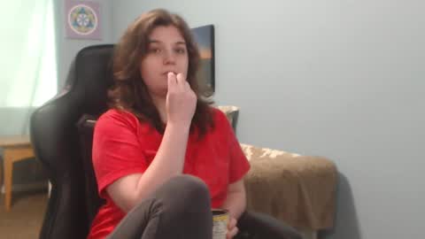 Snapshot of treejeanne chatting on March 7, 11:27 pm TreeJeanne online show from March 7, 11:27 pm