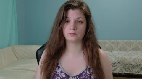 Snapshot of treejeanne chatting on May 5, 3:03 am TreeJeanne online show from May 5, 3:03 am