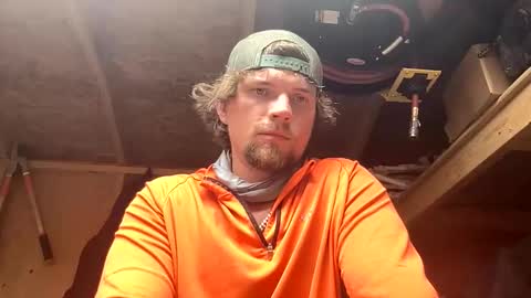 treeman817 online show from April 15, 1:34 am