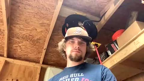treeman817 online show from June 3, 7:41 pm