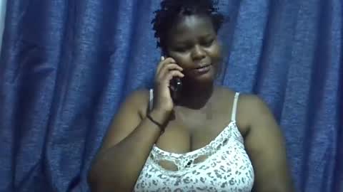 trendybootie online show from March 24, 6:57 pm