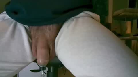 Snapshot of trevorboner chatting on January 16, 5:44 am Trevor online show from January 16, 5:44 am