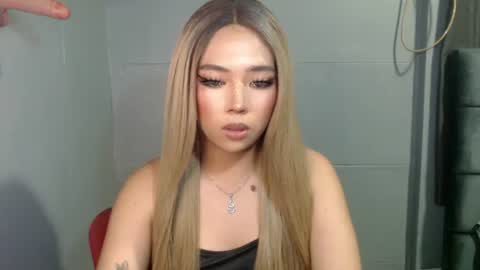 trexie_fucks15 online show from October 2, 10:17 pm