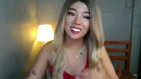 trexie_fucks15 online show from December 18, 11:27 am