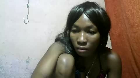 tricia9794 online show from March 21, 7:35 am