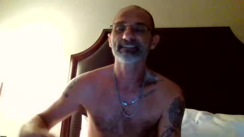 Snapshot of trickymee13 chatting on September 17, 2:46 am trickymee13 online show from September 17, 2:46 am