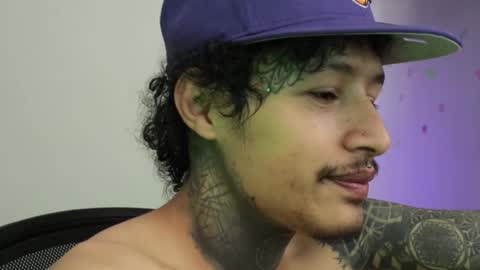 - trieone online show from January 11, 3:06 pm