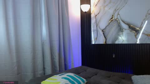 Snapshot of triiangel_latinboy chatting on May 11, 2:45 pm Johan online show from May 11, 2:45 pm