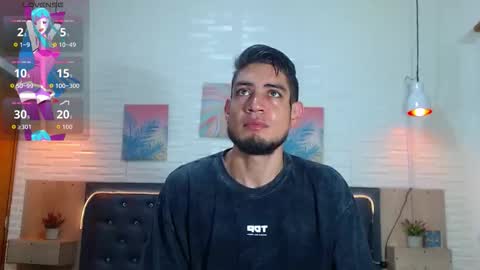 triibilin online show from December 3, 5:33 pm