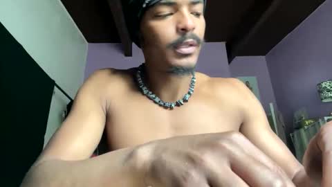Snapshot of trillahung chatting on April 26, 2:04 pm WapBopper online show from April 26, 2:04 pm