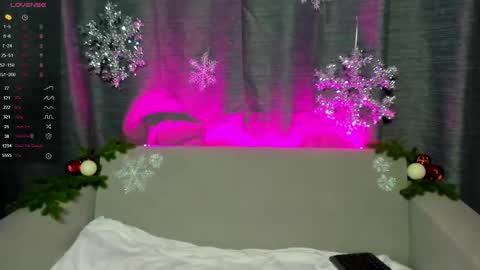Trina online show from December 14, 1:28 am