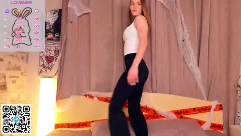 Bubbles online show from November 18, 7:07 pm