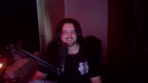 Snapshot of trip4nx chatting on October 9, 3:21 pm trip4nx online show from October 9, 3:21 pm