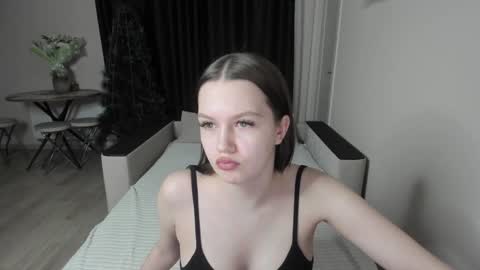 AnyaMarkPvt is open online show from December 7, 1:18 pm
