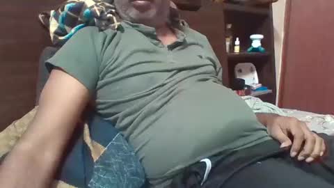 Raaz keeps ur Raaz online show from December 1, 2:22 pm