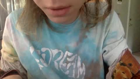 Snapshot of trippybb222 chatting on September 27, 4:12 pm trippybb222 online show from September 27, 4:12 pm