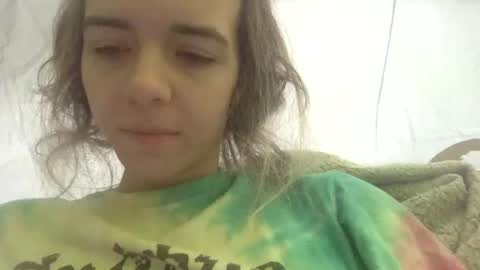 Snapshot of trippybb222 chatting on September 29, 4:01 pm trippybb222 online show from September 29, 4:01 pm