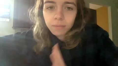 Snapshot of trippybb222 chatting on October 10, 3:22 pm trippybb222 online show from October 10, 3:22 pm