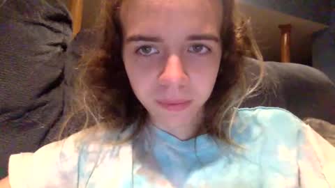 Snapshot of trippybb222 chatting on October 15, 2:06 pm trippybb222 online show from October 15, 2:06 pm