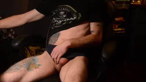 Snapshot of tripstocum chatting on January 13, 5:40 pm FluideAmer online show from January 13, 5:40 pm