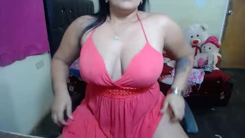 Snapshot of trisha_bai chatting on April 16, 1:17 am Trisha online show from April 16, 1:17 am