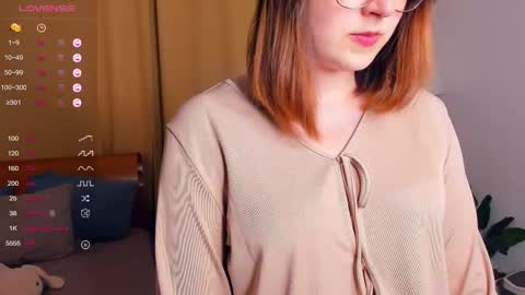 Snapshot of trisha_miliss chatting on September 18, 6:43 pm Margaret online show from September 18, 6:43 pm