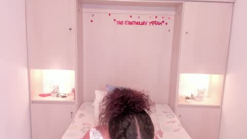 Snapshot of trishamoon chatting on February 20, 4:31 am TRISHA online show from February 20, 4:31 am