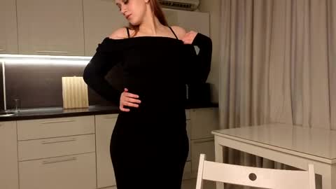 Triss online show from March 31, 2:28 pm