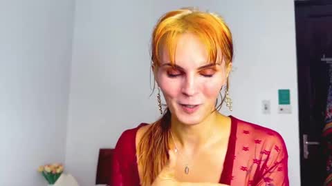 Trista online show from May 12, 1:58 am