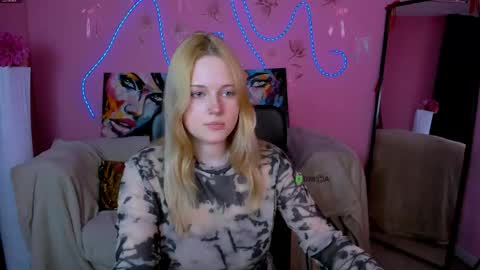 Trixy online show from May 11, 12:33 pm