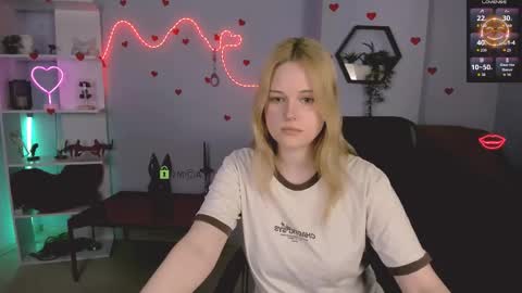 Trixy online show from May 15, 12:23 pm