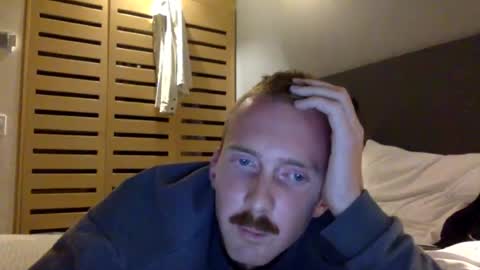 Hotel Boredom online show from August 2, 11:58 pm