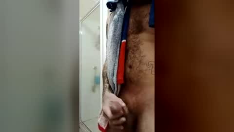 troyacowen1982 online show from June 18, 7:08 am
