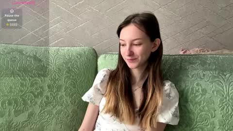 Hello Viola here   Help me to make 50 thumbs up 333 online show from April 1, 8:48 am