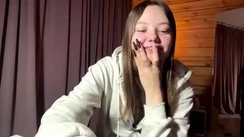 Len online show from April 1, 11:33 am